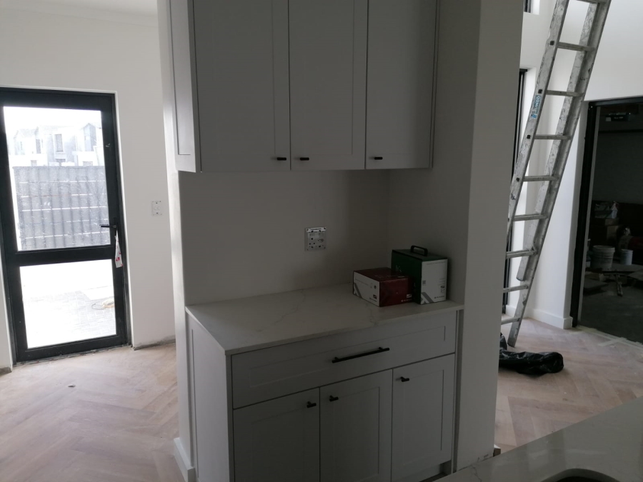 3 Bedroom Property for Sale in Sandown Western Cape